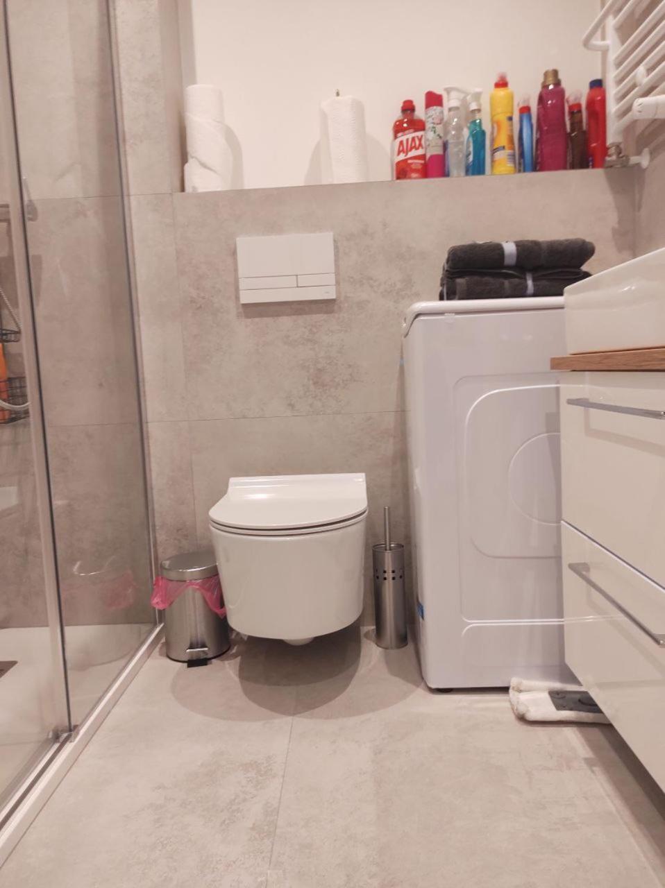 Totu Today-Plac Wolnosci 6 Apartamenty, Faktura Vat, Self Check-In Poznań Eksteriør billede
