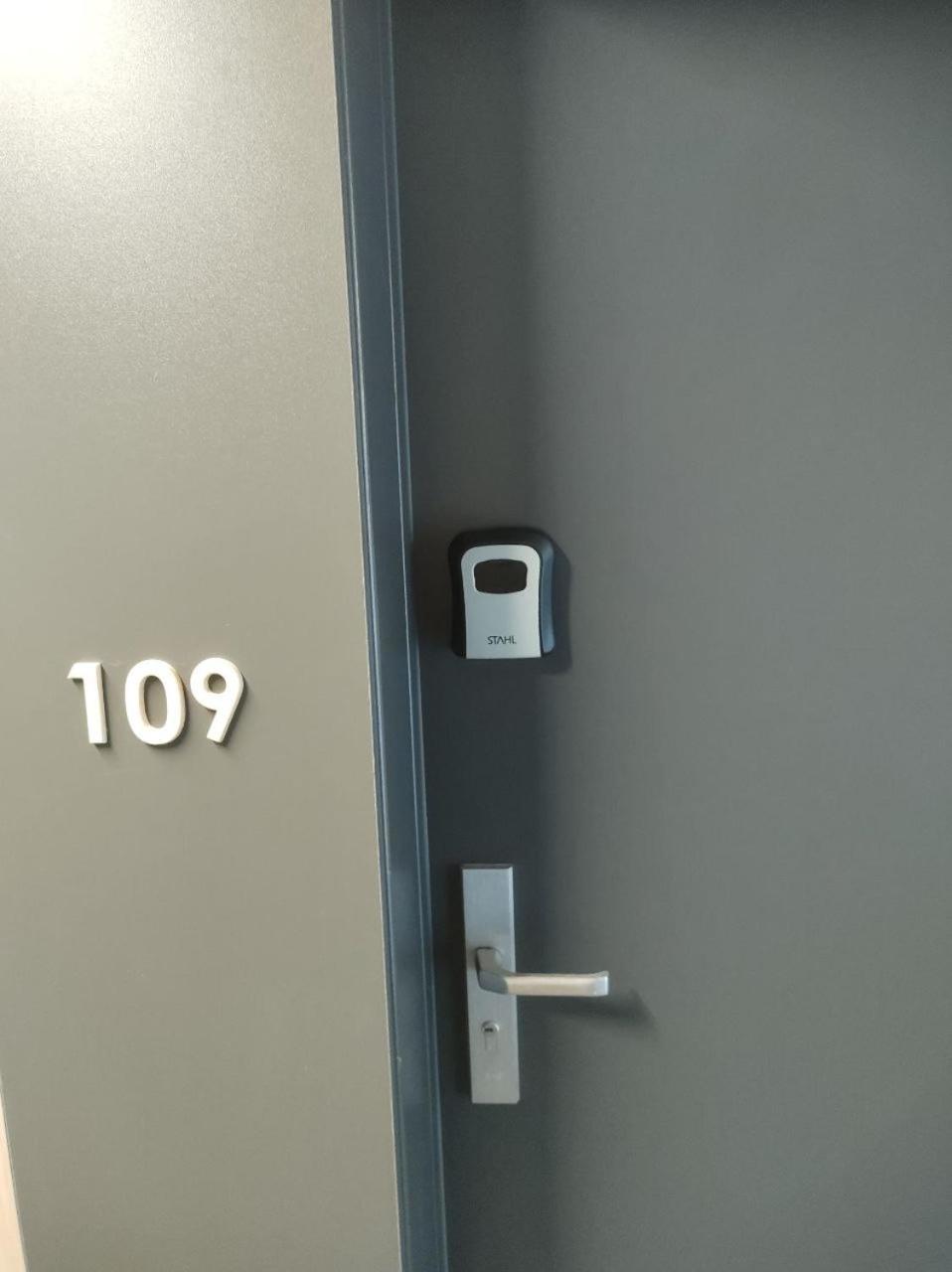 Totu Today-Plac Wolnosci 6 Apartamenty, Faktura Vat, Self Check-In Poznań Eksteriør billede